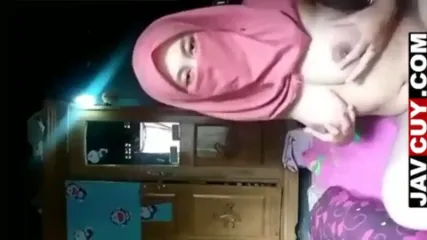 Bokep ABG Berhijab Sange Bugil Ngocok Memek